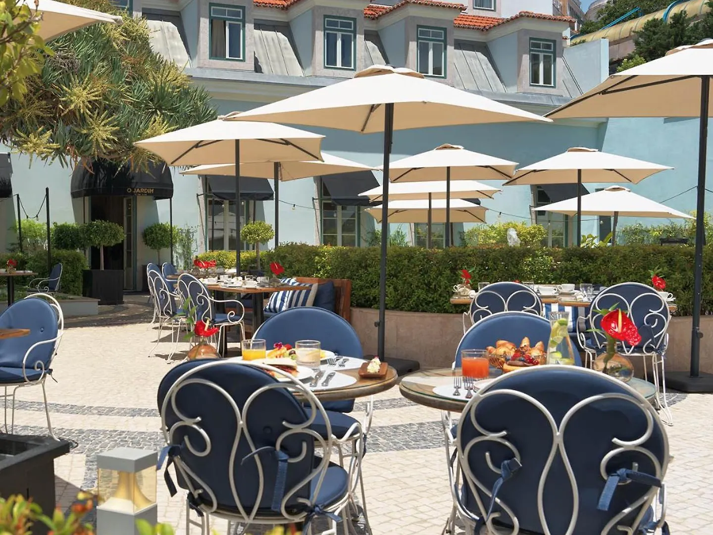 ***** Hotel The One Palacio Da Anunciada Lisbon Portugal